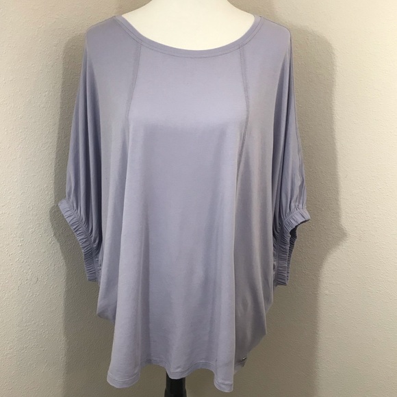 Calvin Klein Tops - Calvin Klein Lilac Athletic Performance Shirt XL
